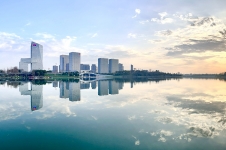 “碳”路先鋒的巨石答卷