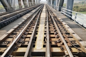 時(shí)代新材獲國內(nèi)最大復(fù)合材料軌枕訂單