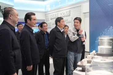 江蘇省委常委、常務副省長馬欣調(diào)研巨石淮安公司