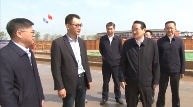 2022年4月6日，時任江西省委書記、省人大常委會主任易煉紅，視察巨石九江智能制造基地，他希望基地早日建成，為培育江西省智能制造“新動能”“新引擎”貢獻更大的力量。